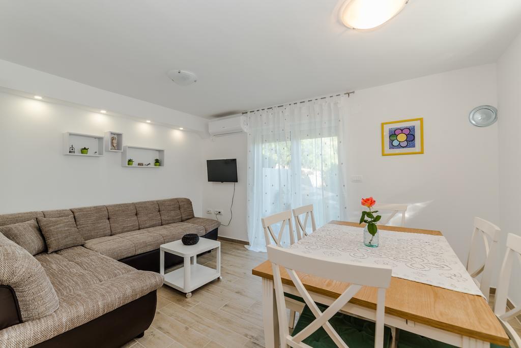 Apartment Robinson Podvrsje Dış mekan fotoğraf